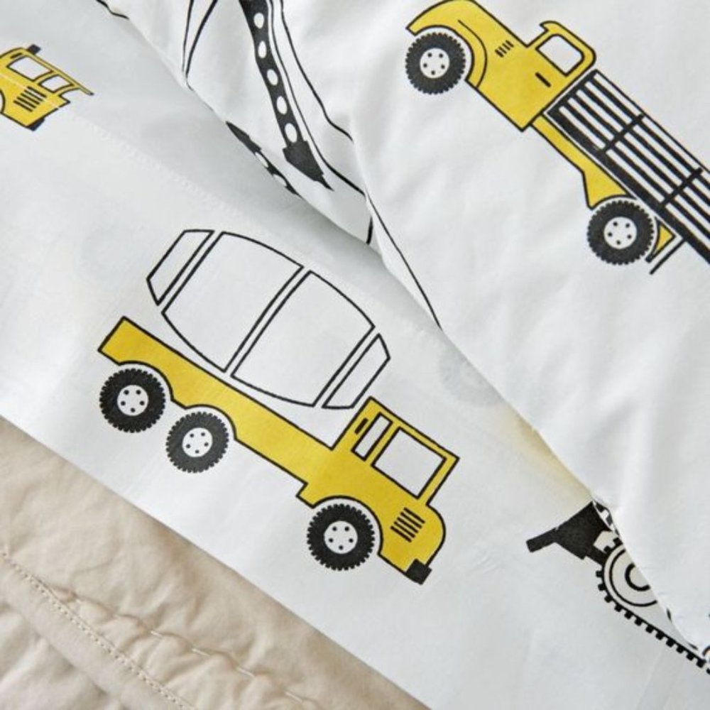 🌿The Land of Nod | Crate & Barrel Organic Builder's Toddler 3 Piece Sheet Set🌿 - Picture 8 of 9